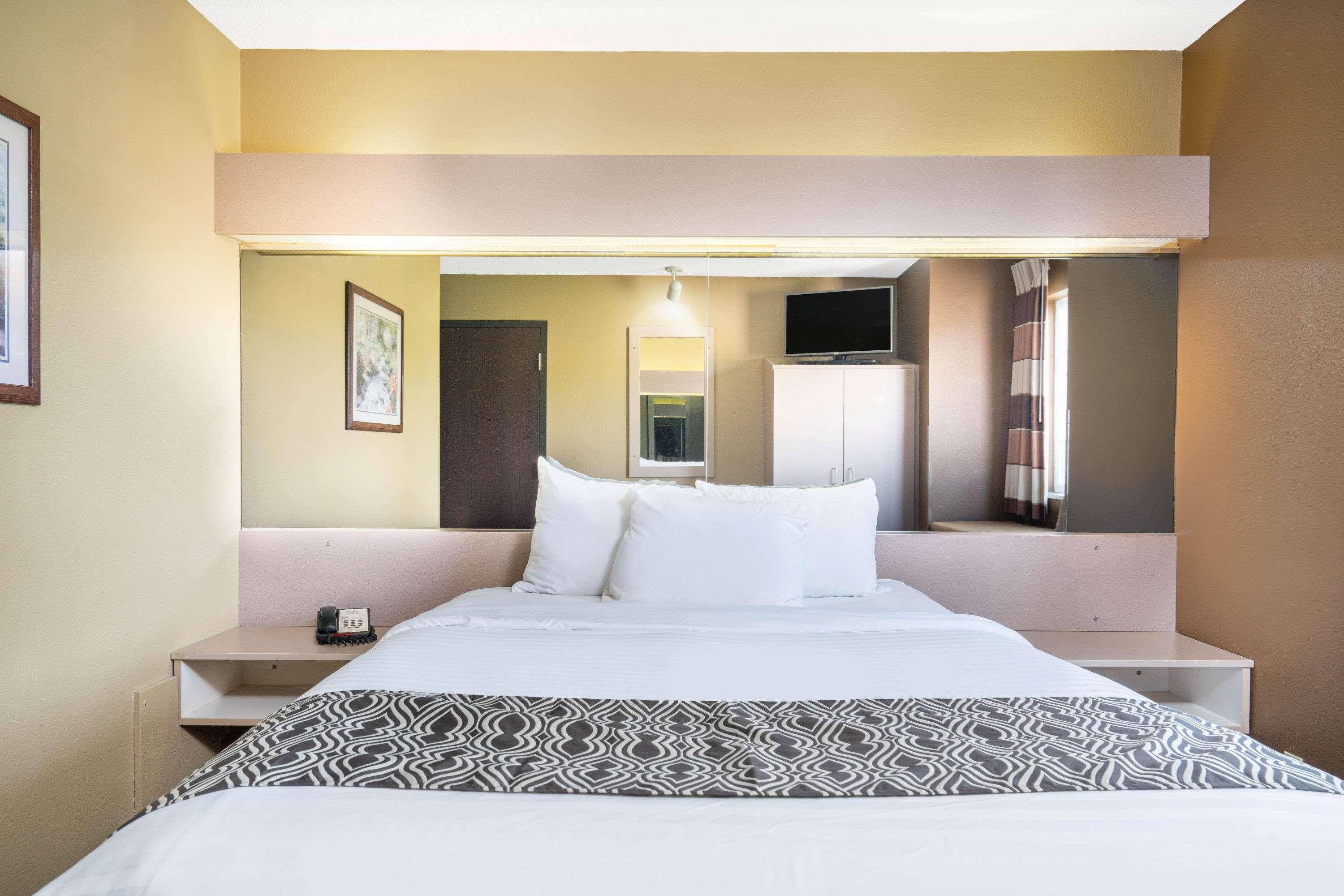 Microtel Inn & Suites By Wyndham Eagan/St Paul Екстериор снимка