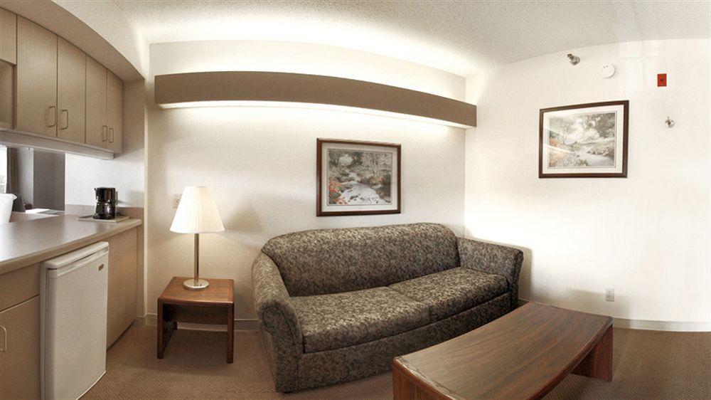 Microtel Inn & Suites By Wyndham Eagan/St Paul Екстериор снимка