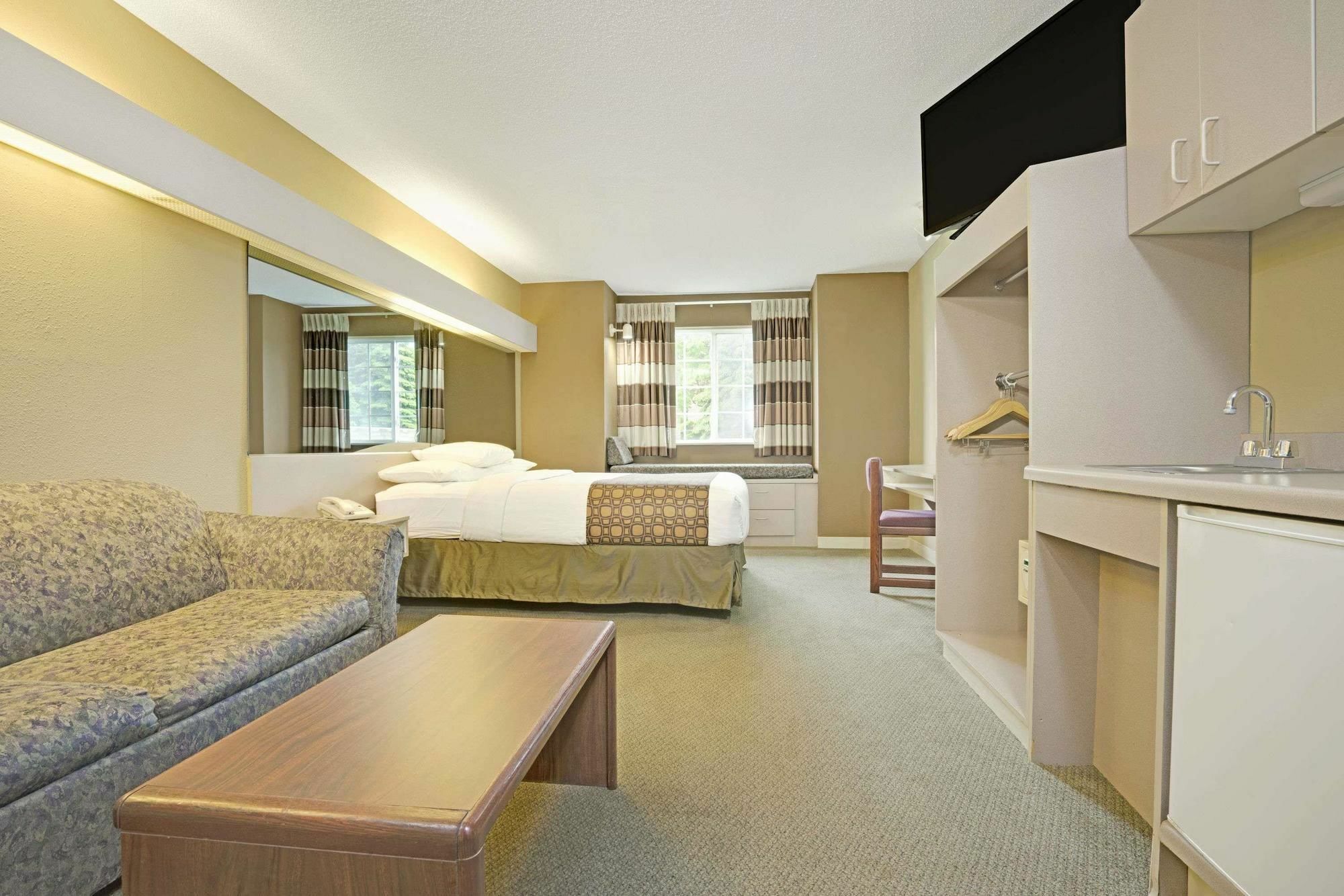 Microtel Inn & Suites By Wyndham Eagan/St Paul Екстериор снимка