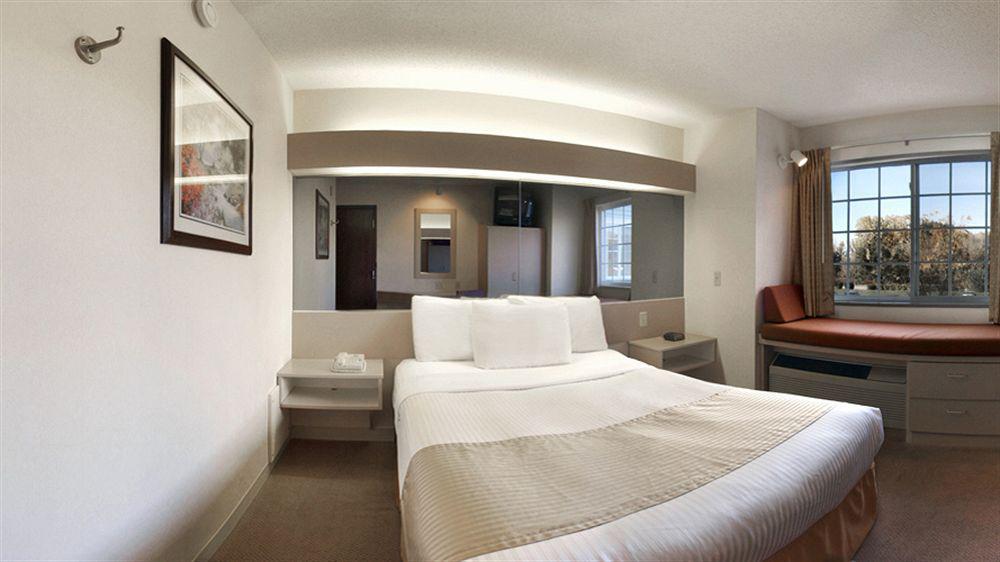 Microtel Inn & Suites By Wyndham Eagan/St Paul Екстериор снимка